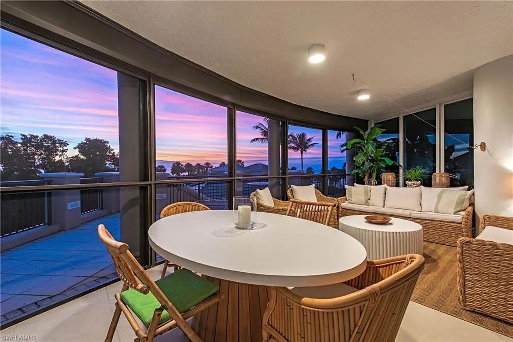 8665 Bay Colony Dr 201, Naples