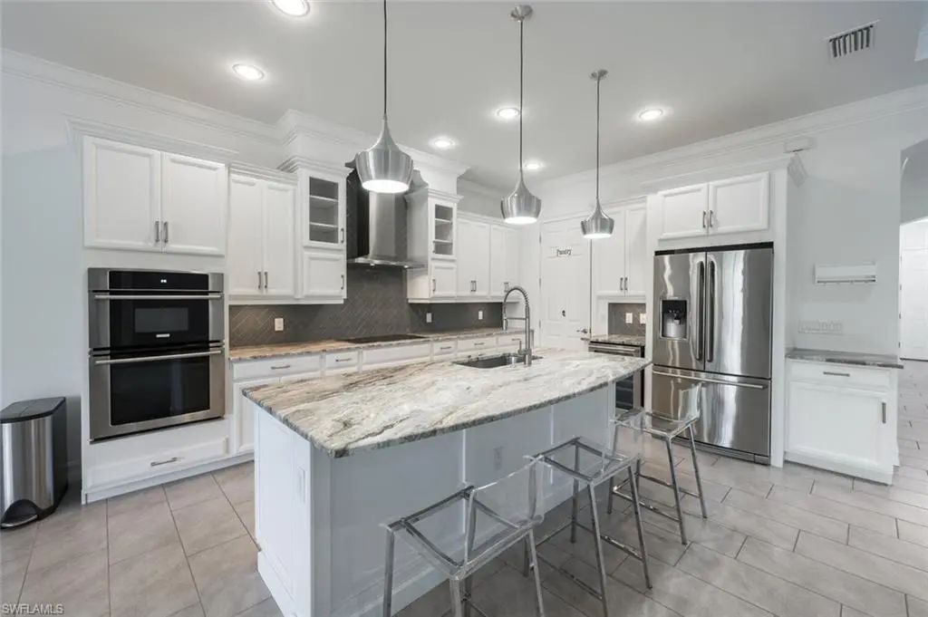 1488 Mockingbird Dr, Naples