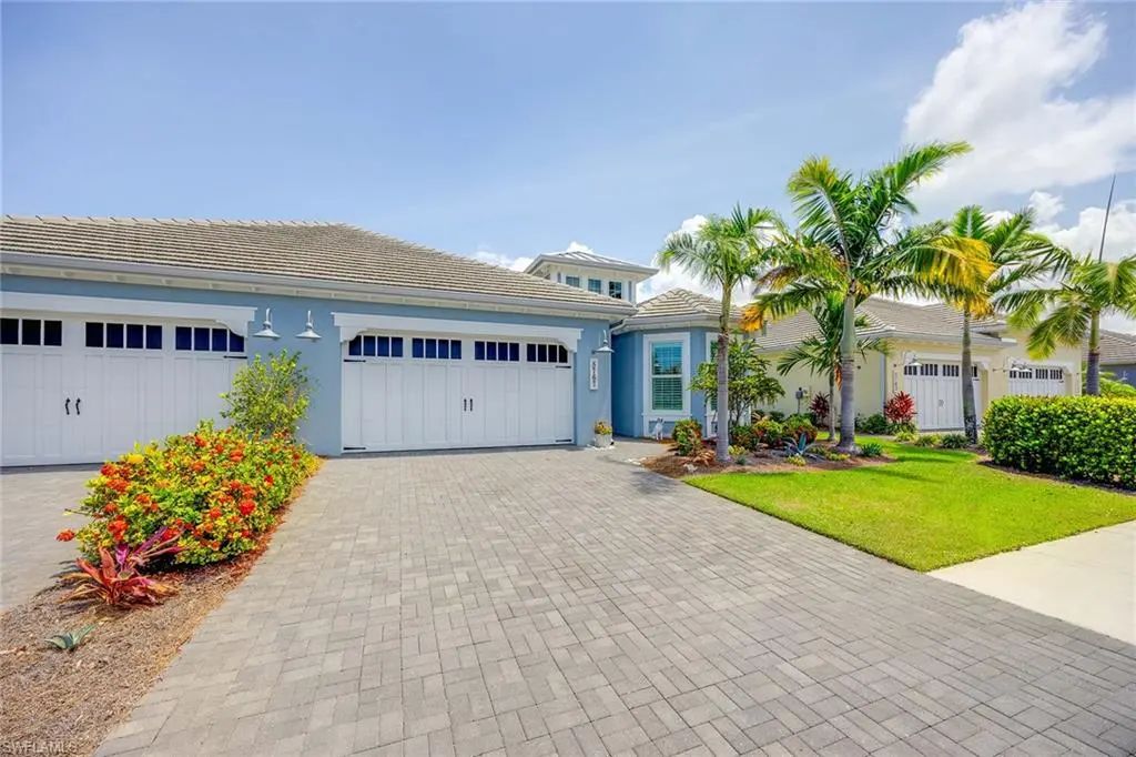 5767 Highbourne Dr, Naples