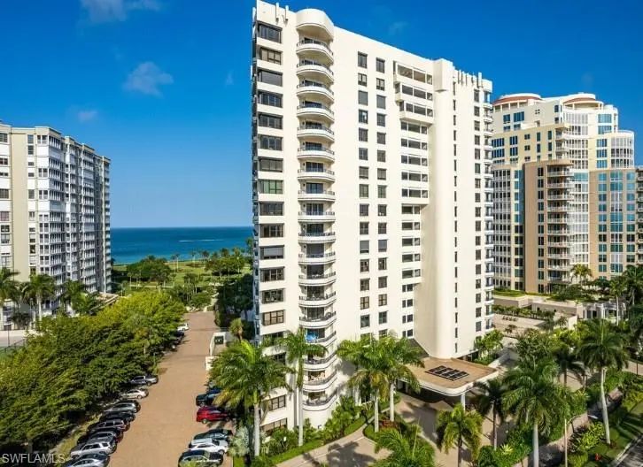 4451 Gulf Shore Blvd N 203, Naples