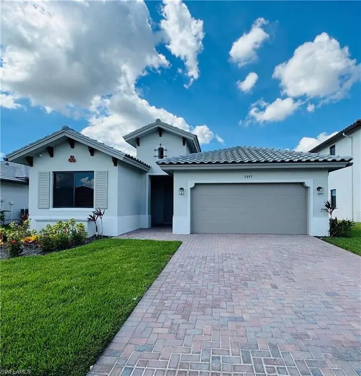 5105 Penella Ave Ave, Ave Maria