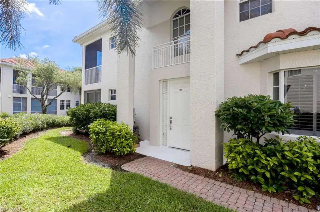 800 L Ambiance Cir 101, Naples