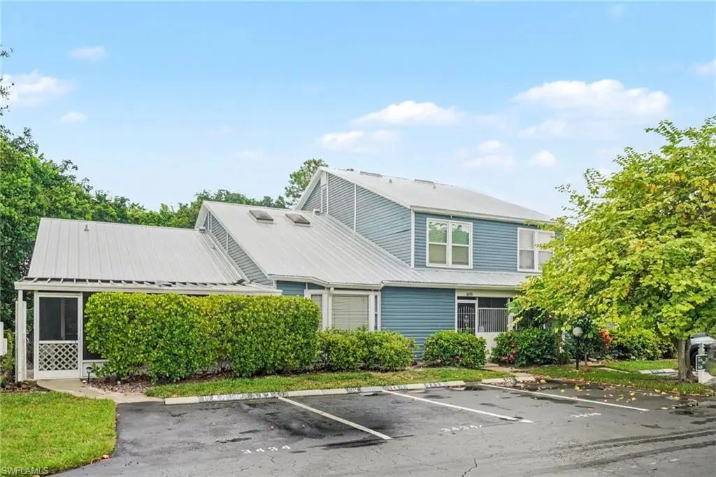 3438 Timberwood Cir, Naples
