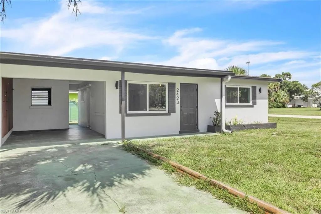 2423 Jeffcott St, Fort Myers