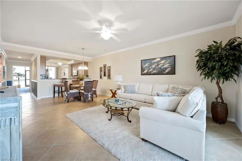 9517 Avellino Way 2215, Naples