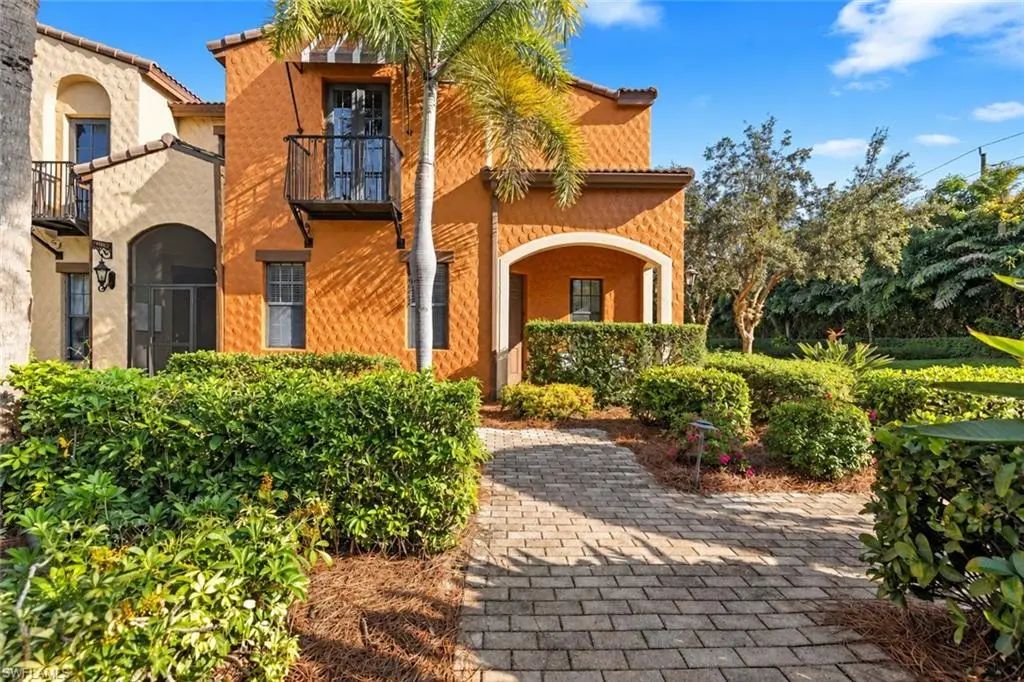 9159 Delano St 9901, Naples