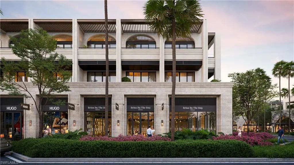 975 6th Ave S 302, Naples