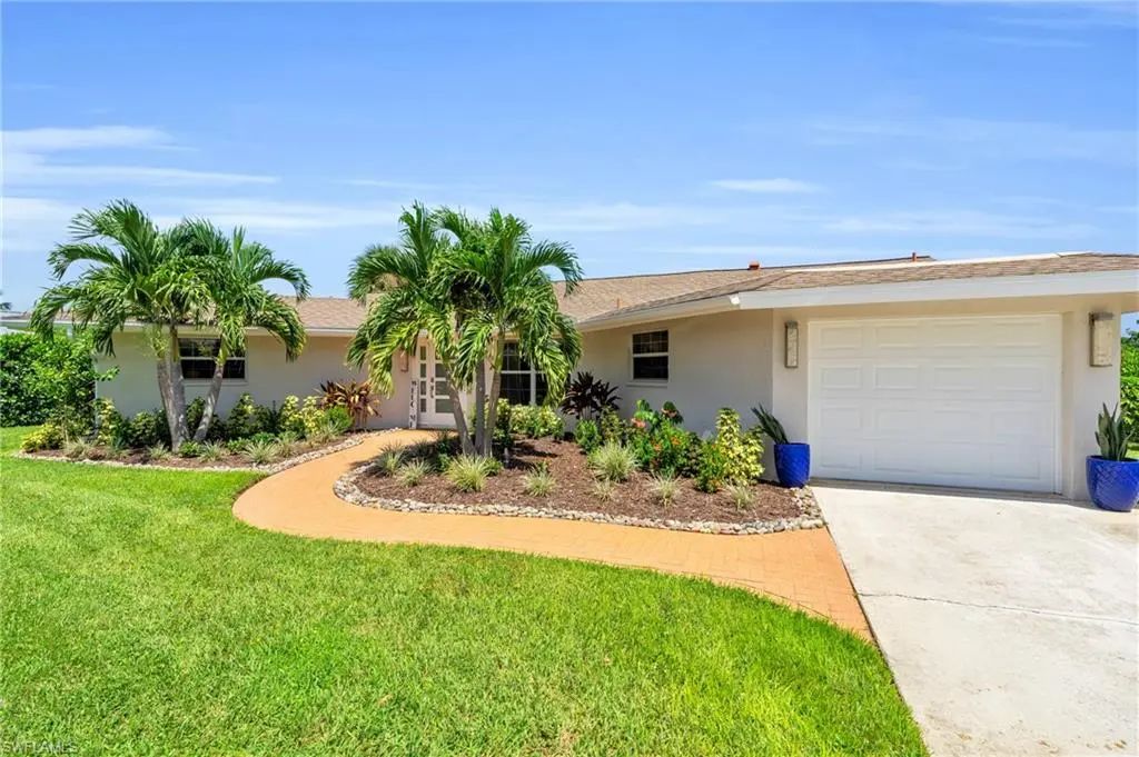 2649 Longboat Dr, Naples