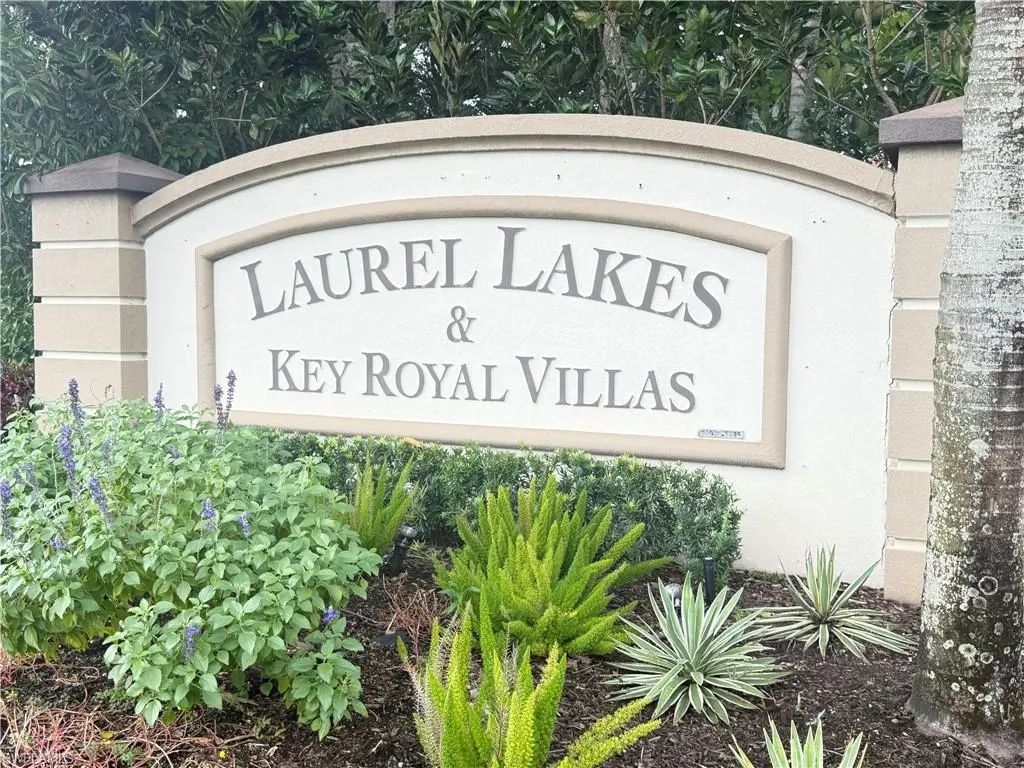 8274 Key Royal Cir 1025, Naples