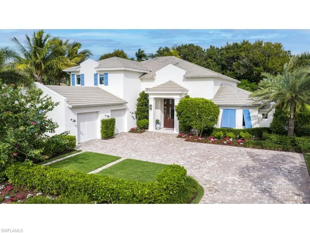 4042 Old Trail Way, Naples