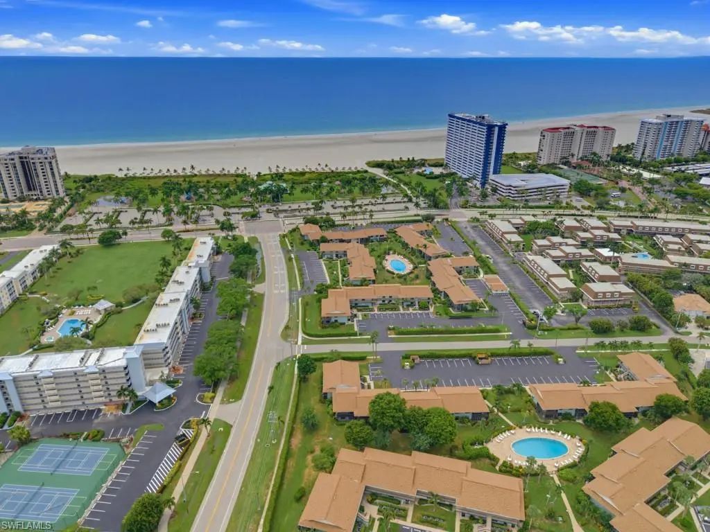 27 Greenbrier St 109, Marco Island