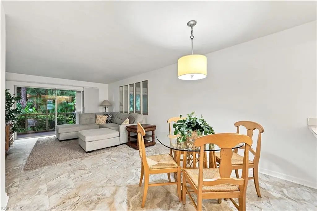 2612 Kings Lake Blvd 2-103, Naples