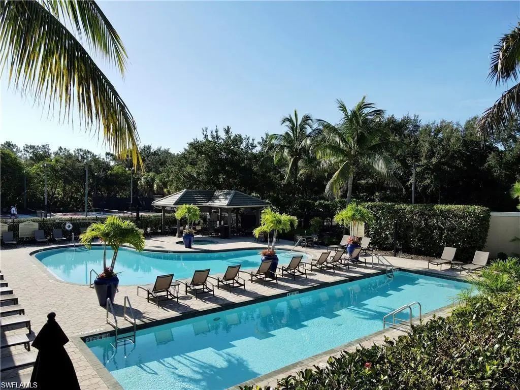 2770 Cypress Trace Cir 2423a, Naples