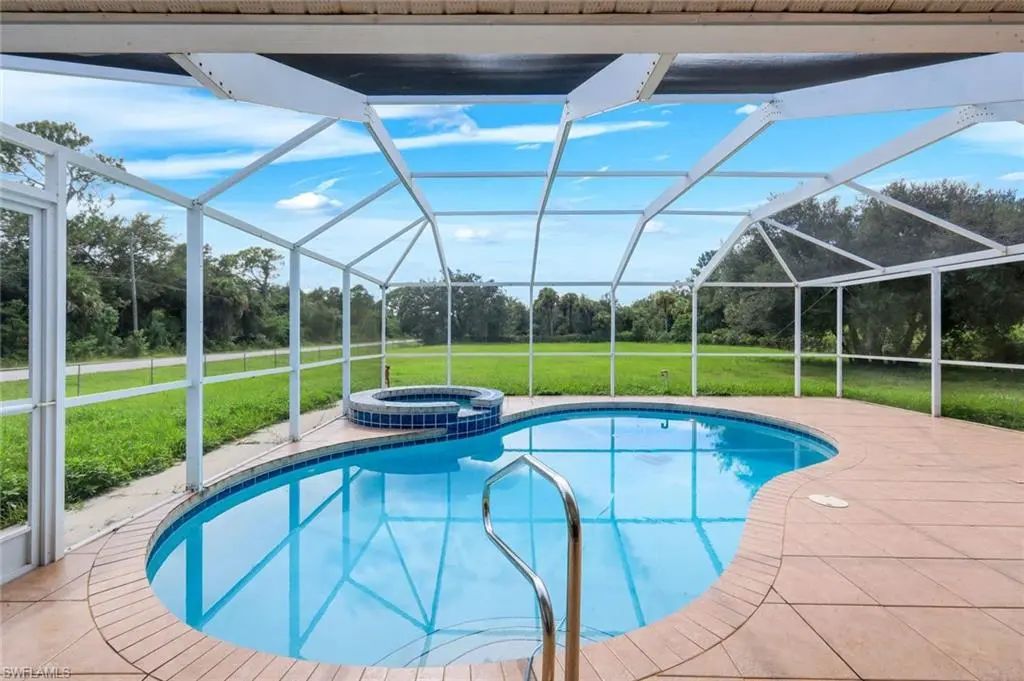 1795 Desoto Blvd S, Naples