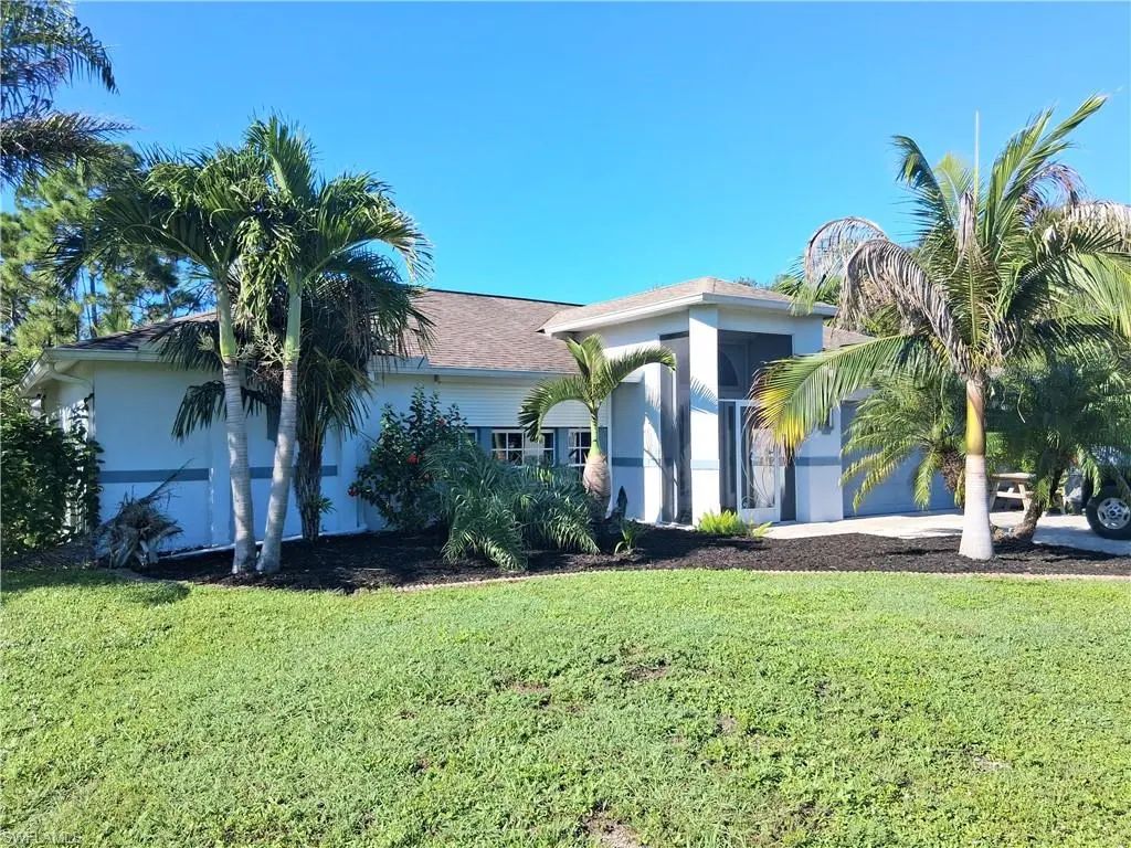 719 Zeppelin Pl, Fort Myers