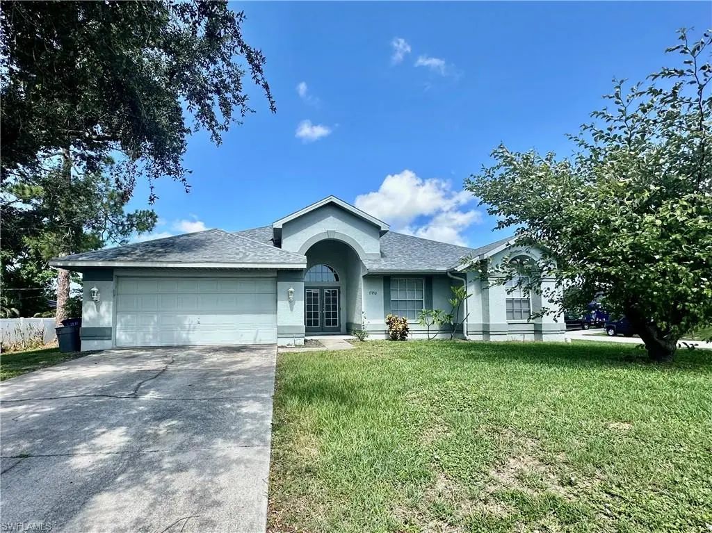 17150 Knight Dr, Fort Myers