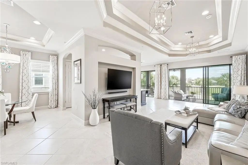12045 Covent Garden Ct 2103, Naples