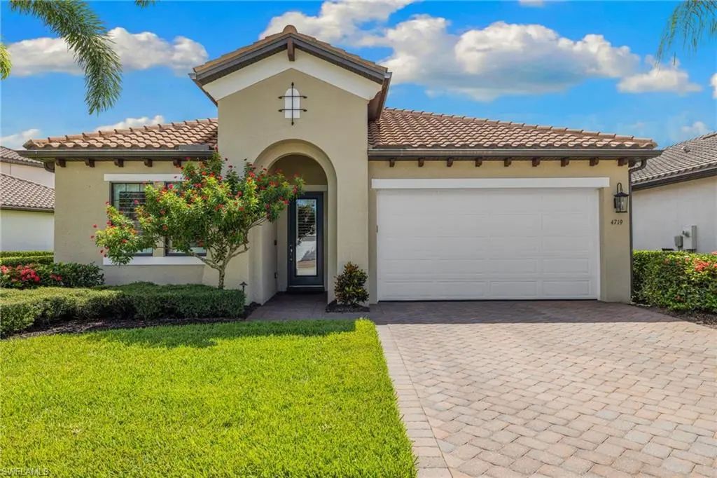 4719 Abaca Cir, Naples