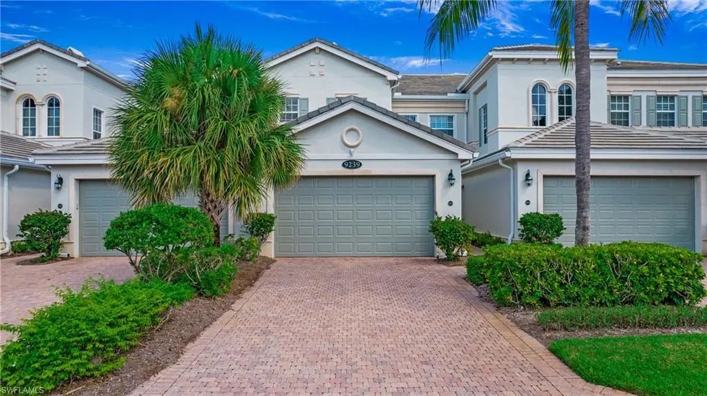 9239 Tesoro Ln 3-203, Naples