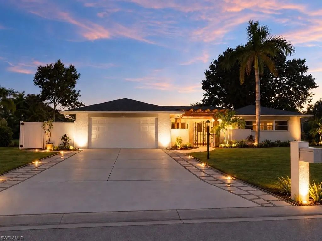 5687 Eichen Cir E, Fort Myers