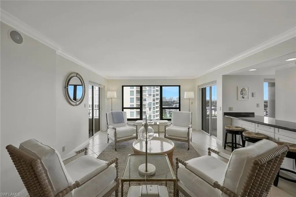 4451 Gulf Shore Blvd N 1205, Naples