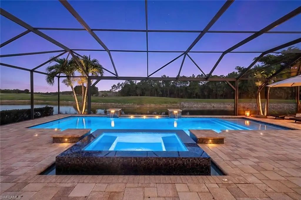 9238 Ores Cir, Naples