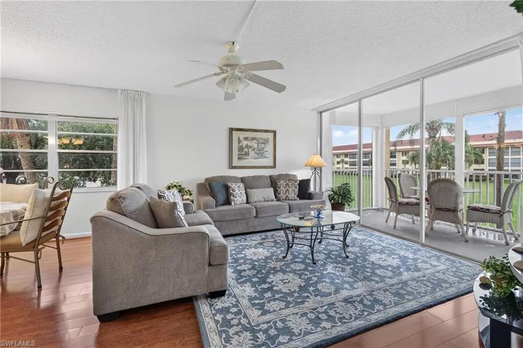 1087 Forest Lakes Dr 201, Naples