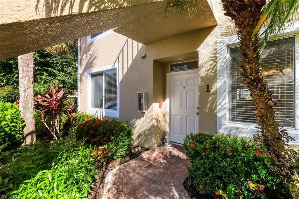 2373 Hidden Lake Ct 8101, Naples