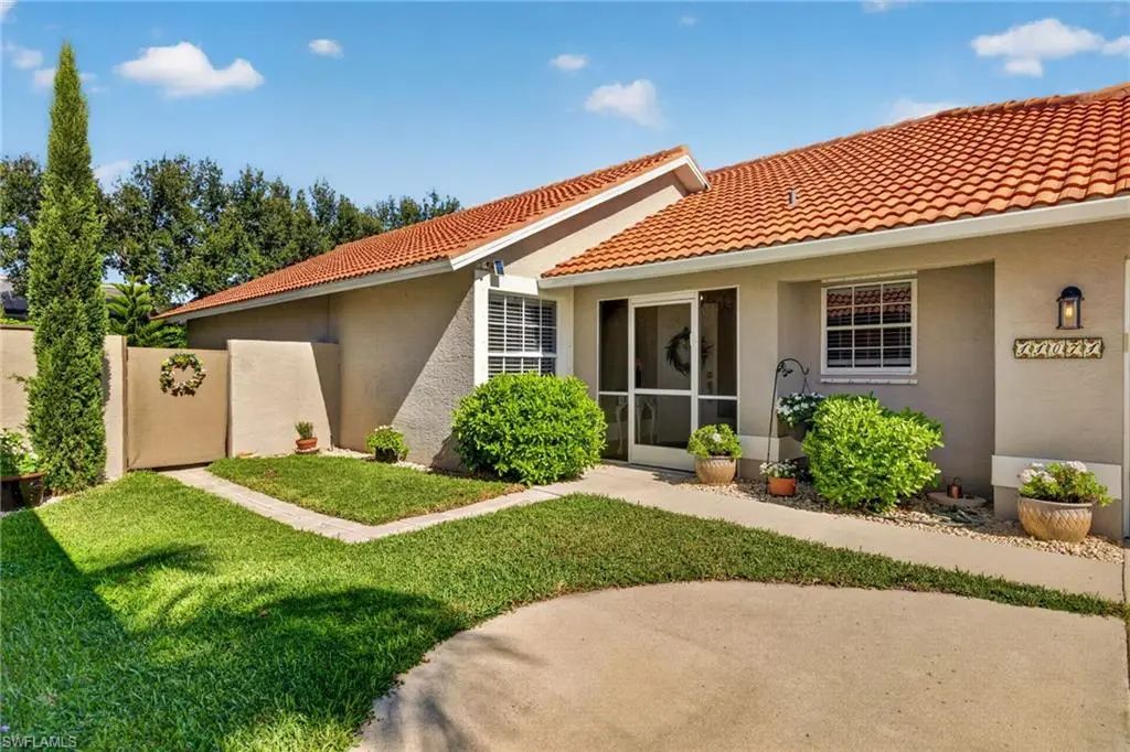 11071 Linnet Ln, Naples