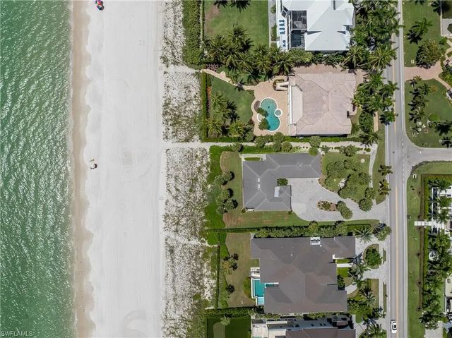 Photo of 10173 Gulf Shore Dr, NAPLES FL
