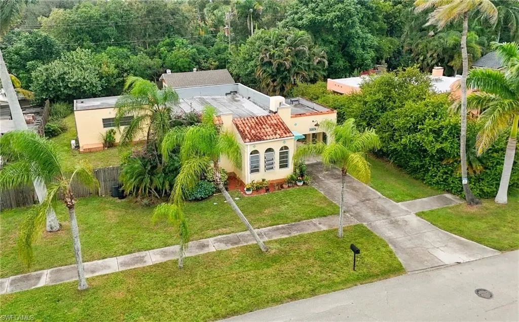 364 Arlington Ave, FORT MYERS, FL 33905 2026044362 | Nicklaus Vance