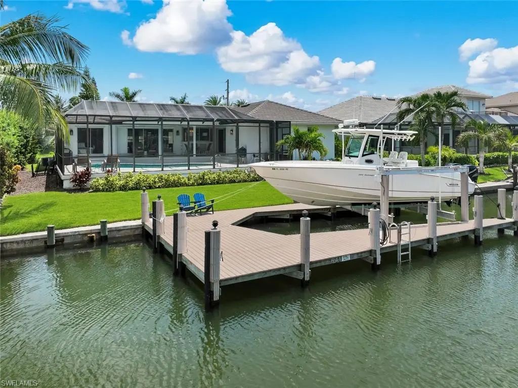 641 Hernando Dr, Marco Island