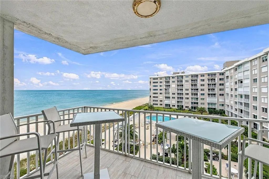 3443 Gulf Shore Blvd N 515, Naples