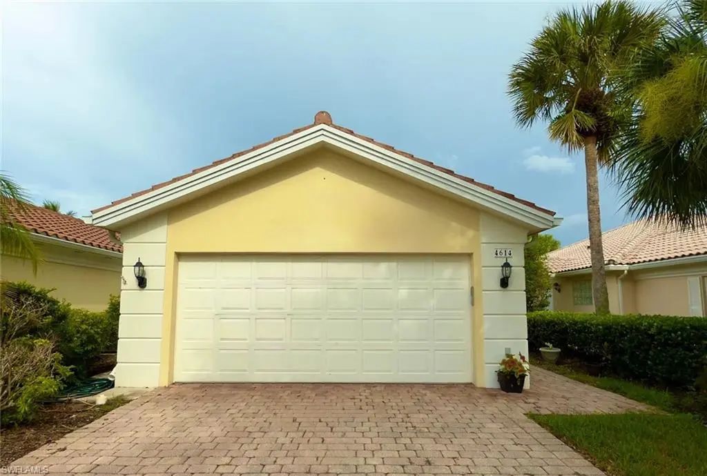 4614 Ossabaw Way, Naples