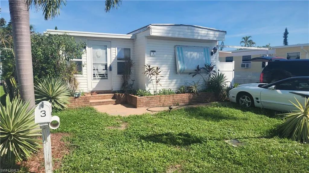 3 Derwent Blvd, Fort Myers