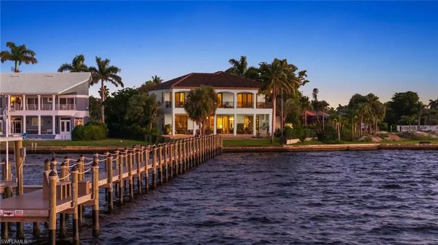 Photo of 14994 Bonaire Cir, FORT MYERS FL
