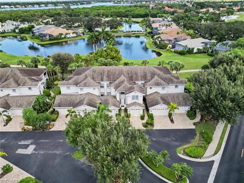 5015 Marina Cove Dr 103, Naples