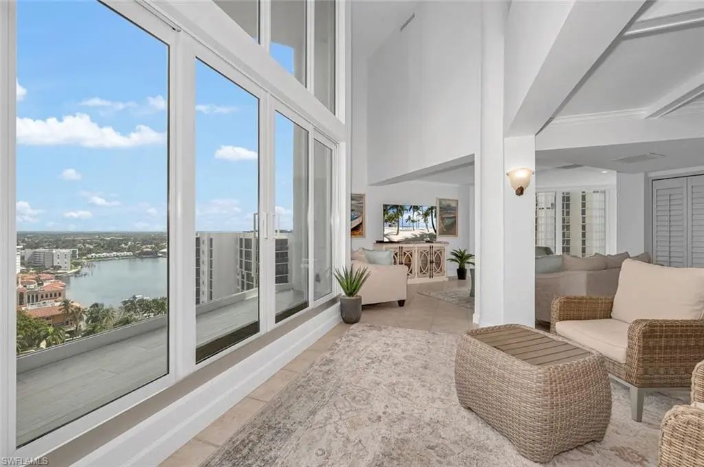 4041 Gulf Shore Blvd N 1608, Naples