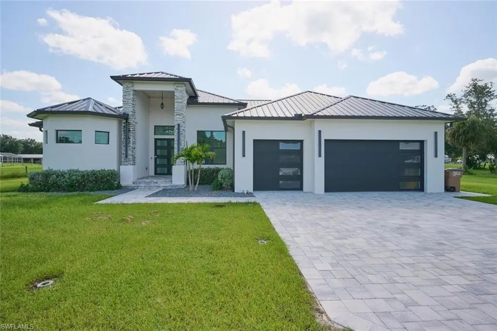 6201 Greenbriar Farms Rd, Fort Myers