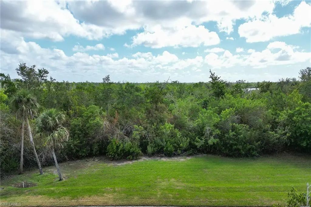 756 Whiskey Creek Dr, Marco Island