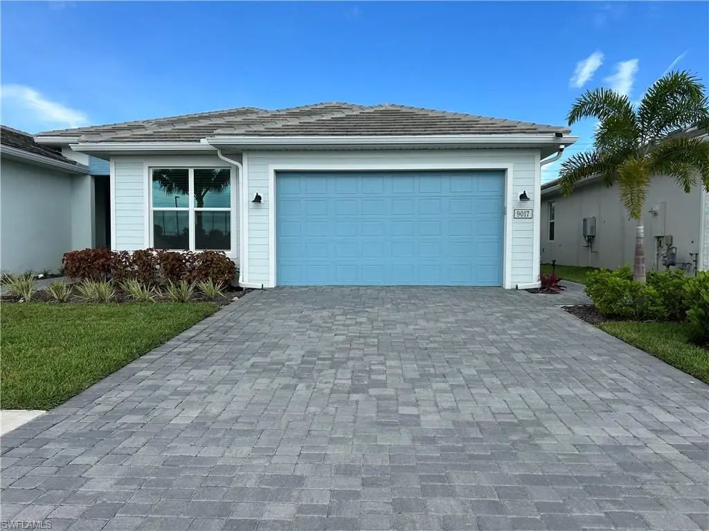 9017 Wisteria Way, Naples