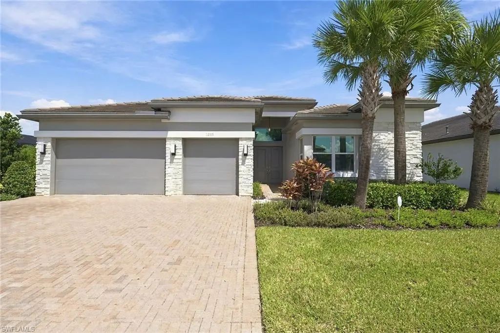 12115 Triton Way, Naples