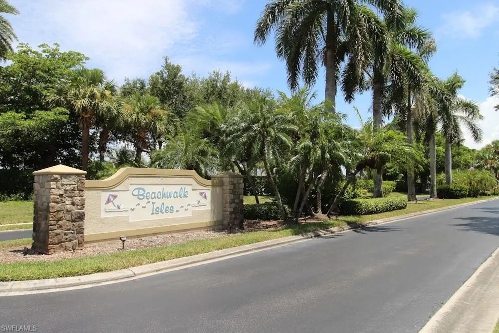 15733 Beachcomber Ave, Fort Myers
