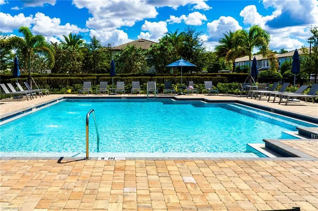 4153 Sonoma Oaks Cir, Naples