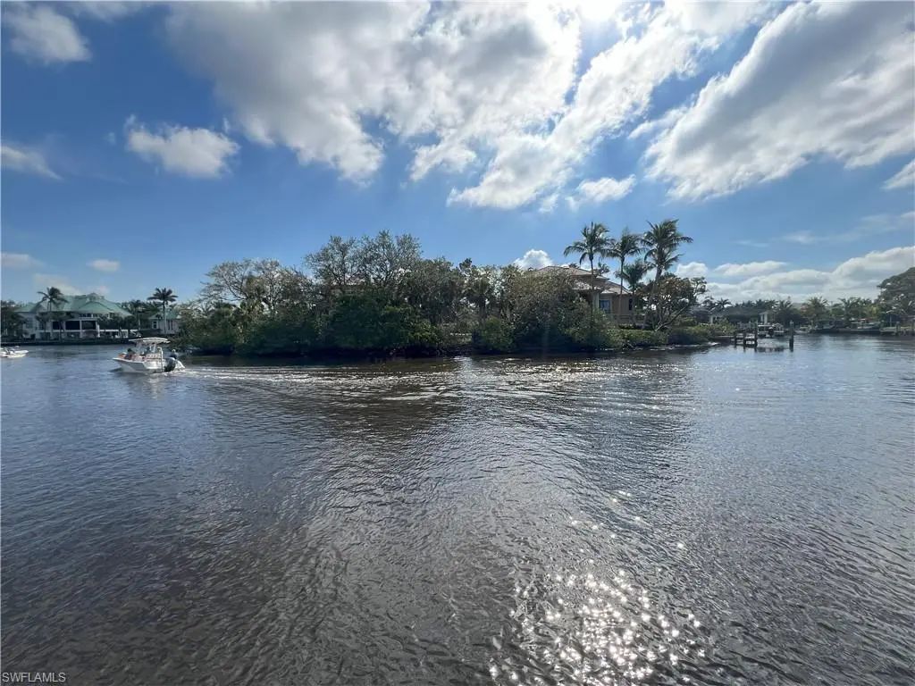 27540-27544 Big Bend Rd, Bonita Springs