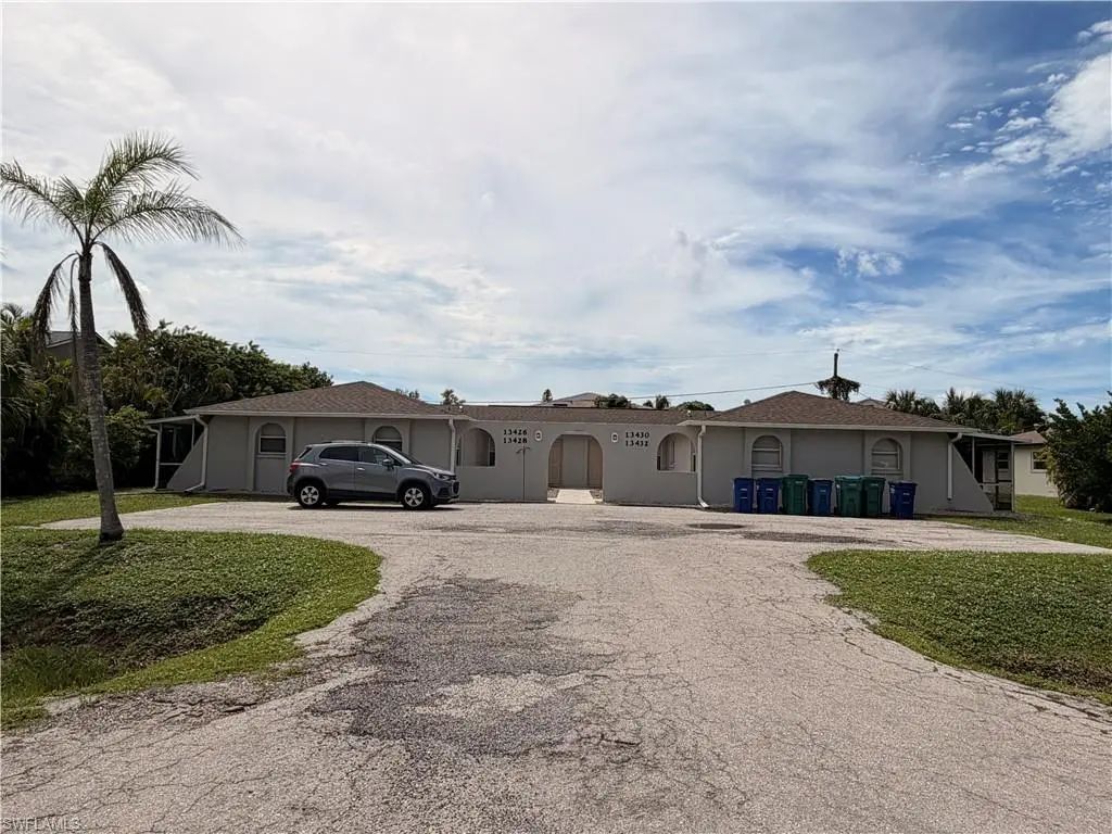 13426 Pine Needle Ln 432, Fort Myers