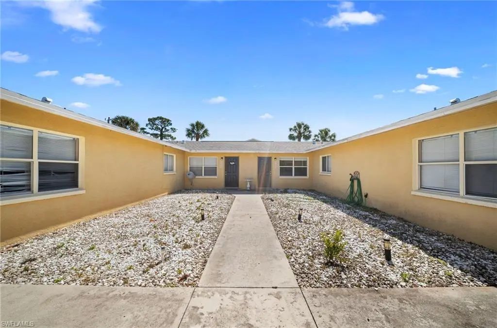 13401 Pine Needle Ln, Fort Myers