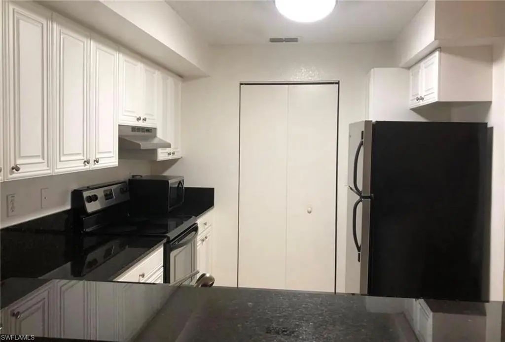 8255 Ibis Club Dr 504, Naples