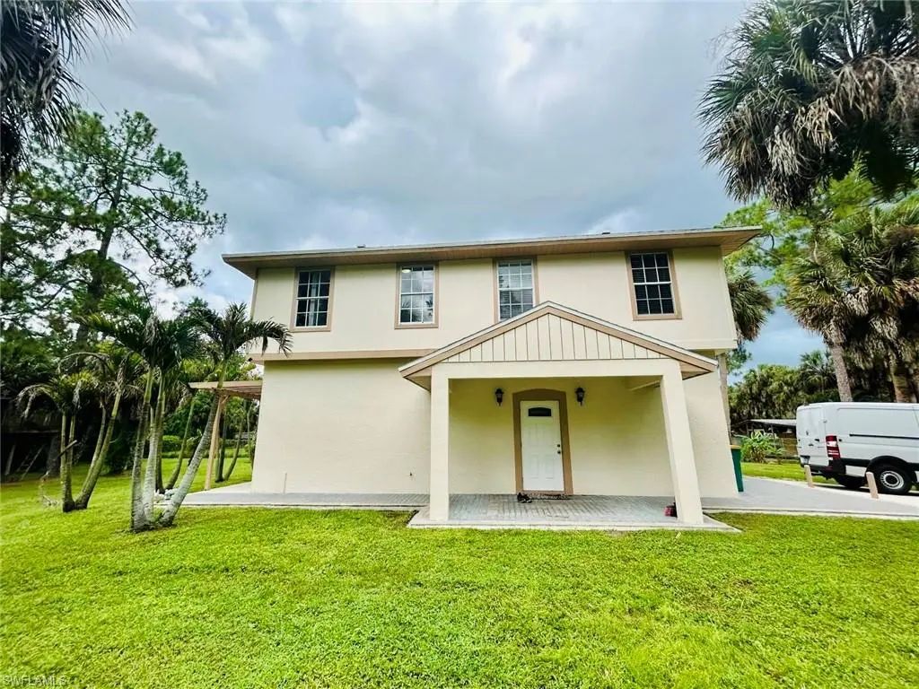 4341 12th Ave Se, Naples