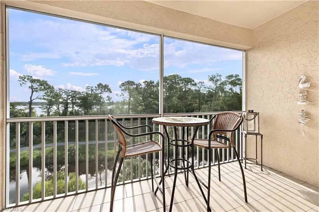 4455 Botanical Place Cir 405, Naples